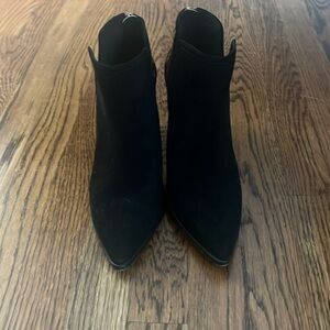 Vince Camuto pentila bootie